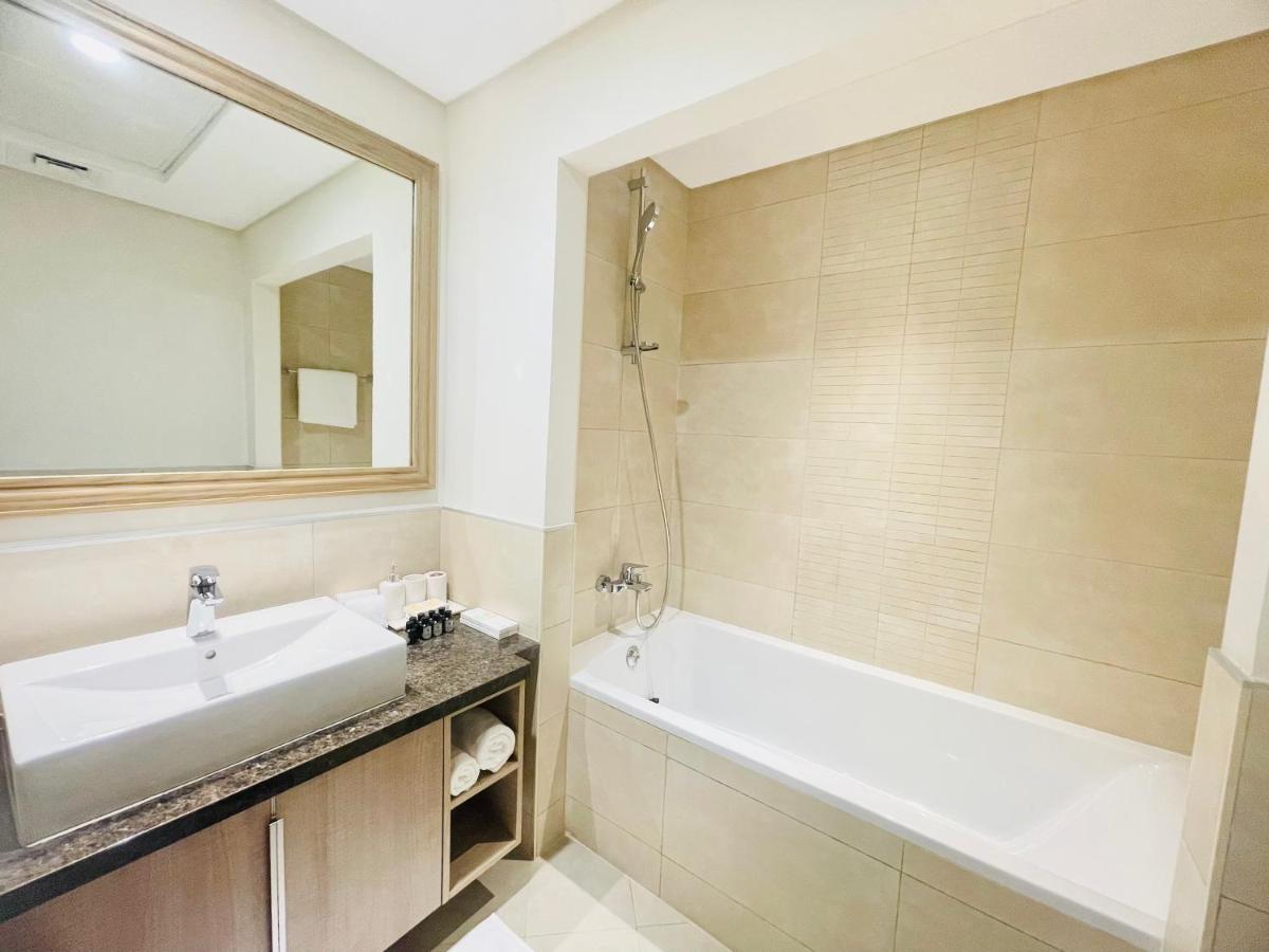 GOODWOOD SUITES HOMES VACATION