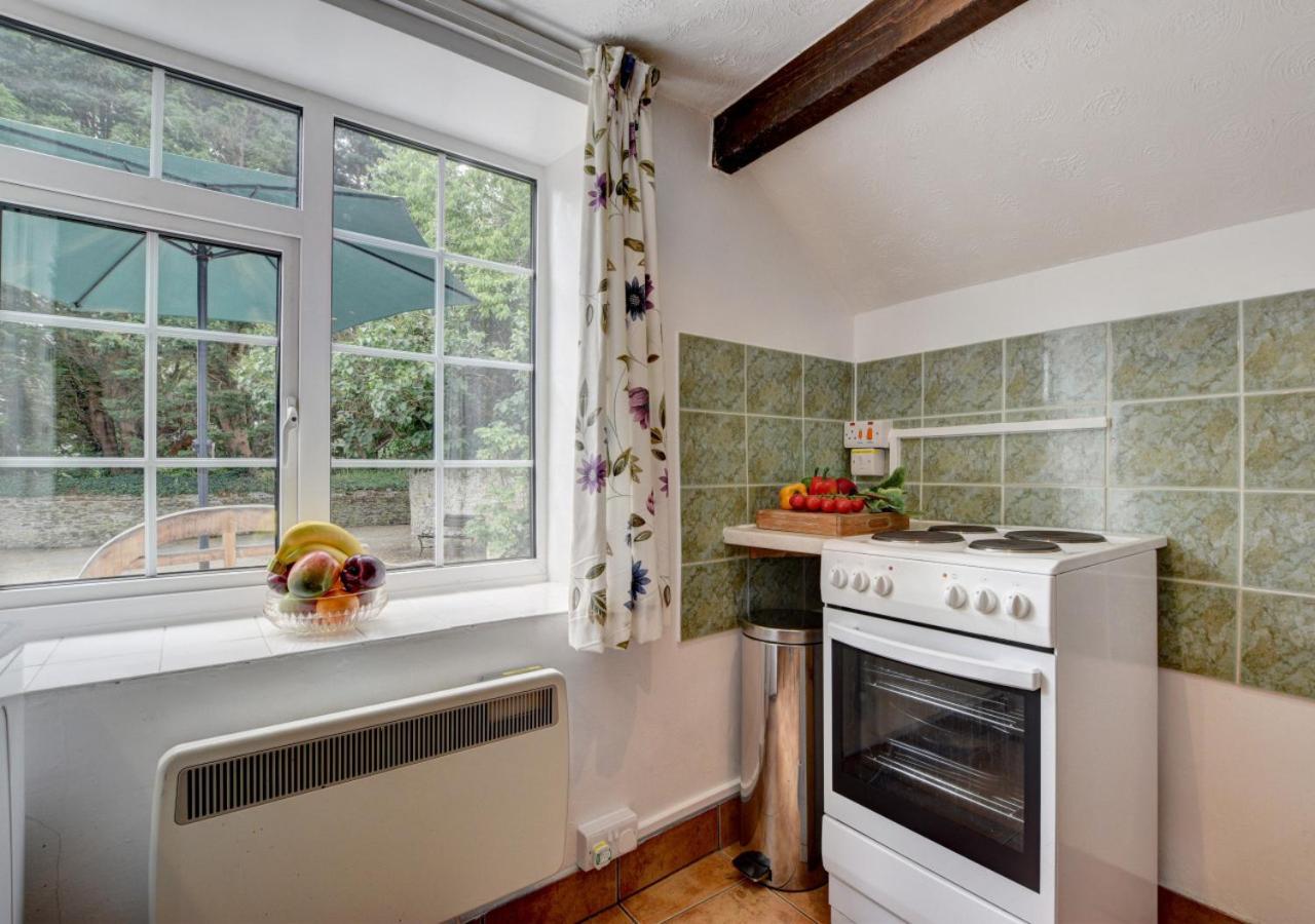 2 Bed in Westward Ho oc-n0987