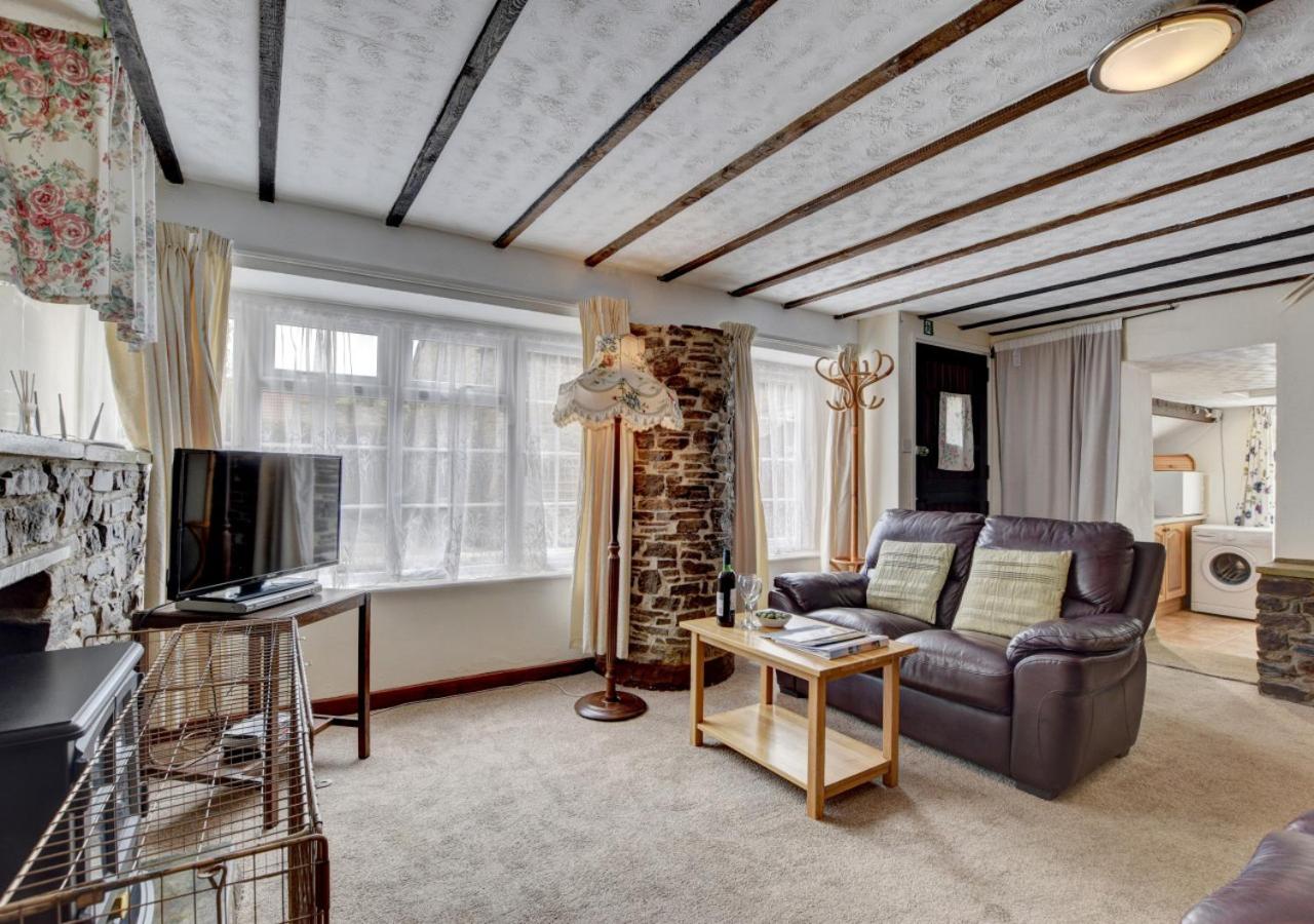 2 Bed in Westward Ho oc-n0987