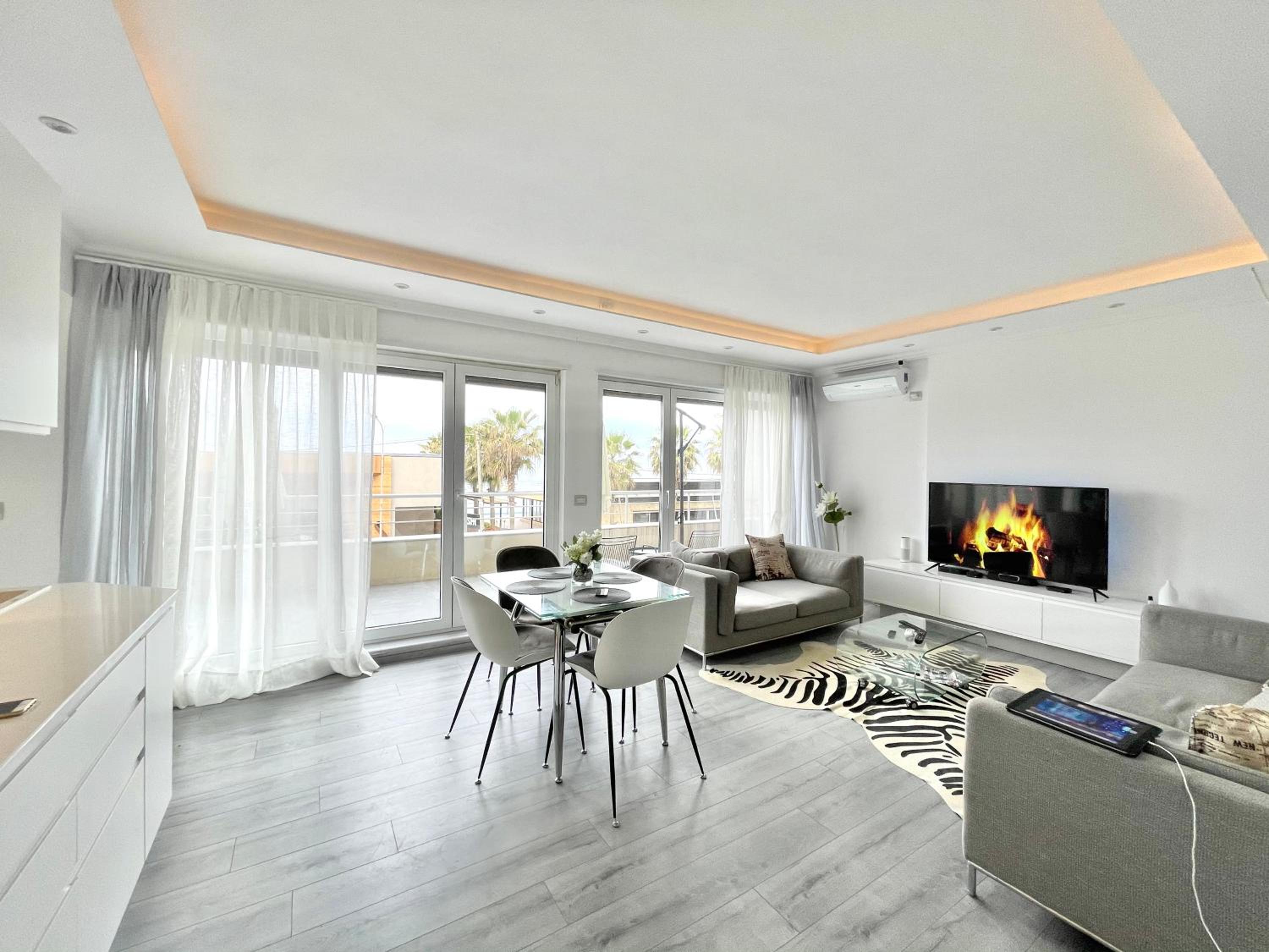 Durres Currila RELAX Beach Lifestyle