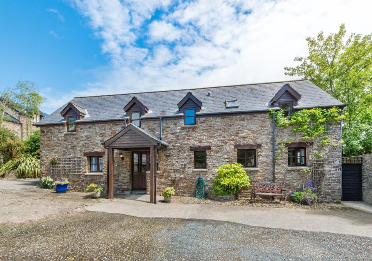 4 Bed in Westward Ho oc-n1623