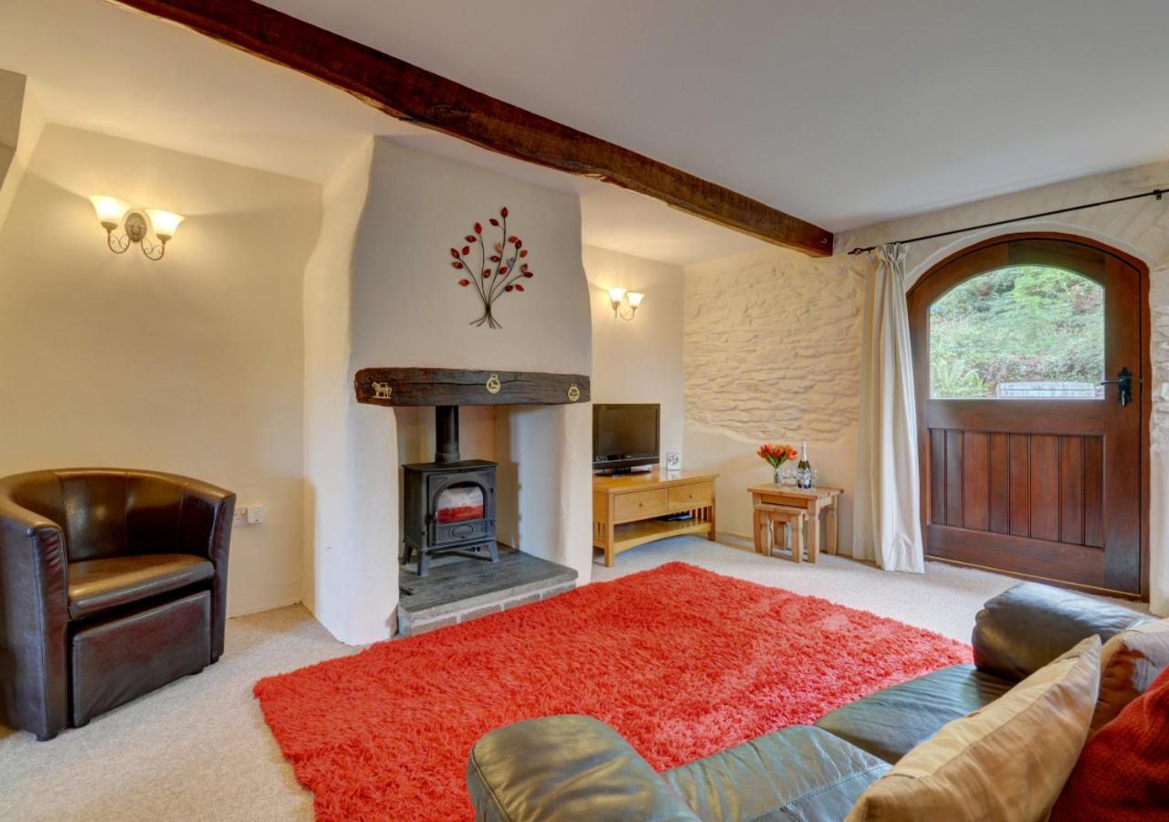2 Bed in Barnstaple oc-n1990 view 4