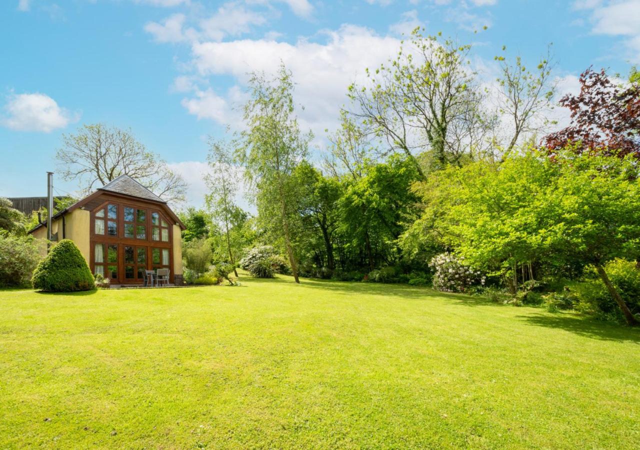 2 Bed in Meshaw oc-meadow