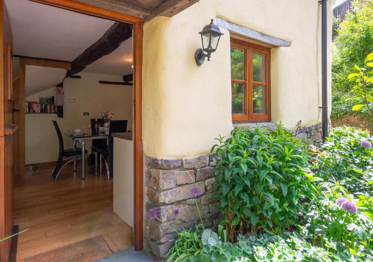2 Bed in Meshaw oc-meadow
