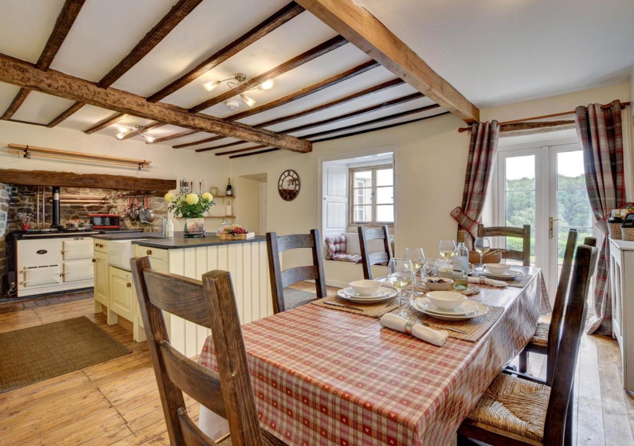 2 Bed in Rose Ash oc-nether