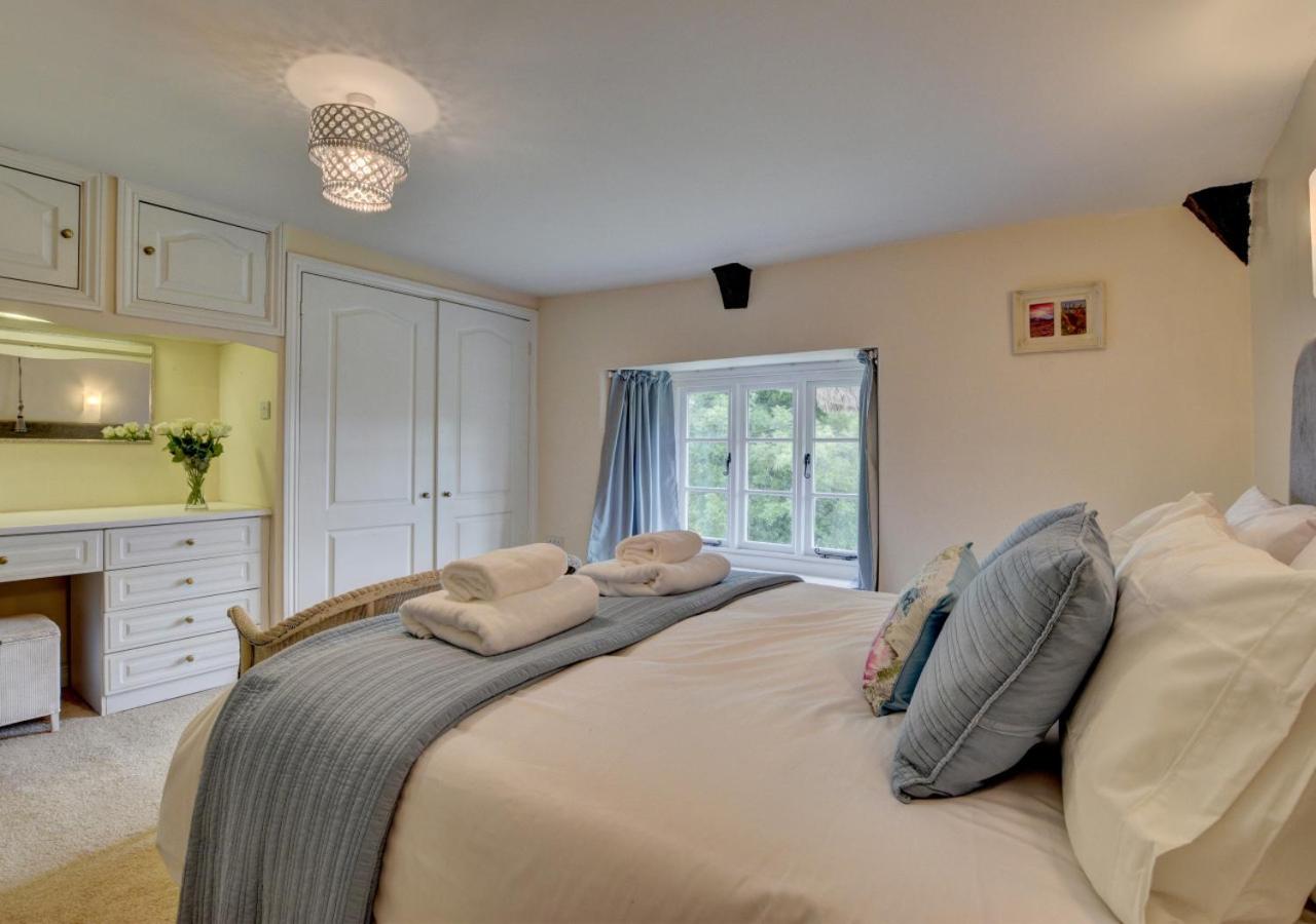 2 Bed in Rose Ash oc-nether