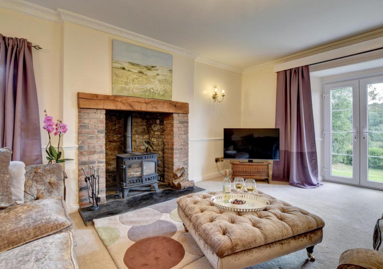 2 Bed in Rose Ash oc-nether
