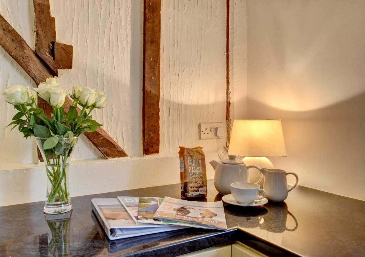 2 Bed in Rose Ash oc-nether