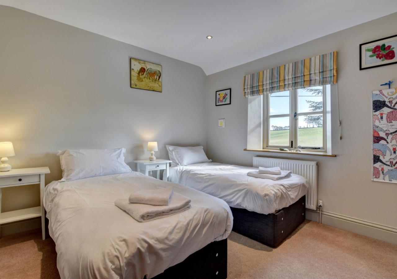 3 Bed in Burrington oc-northc