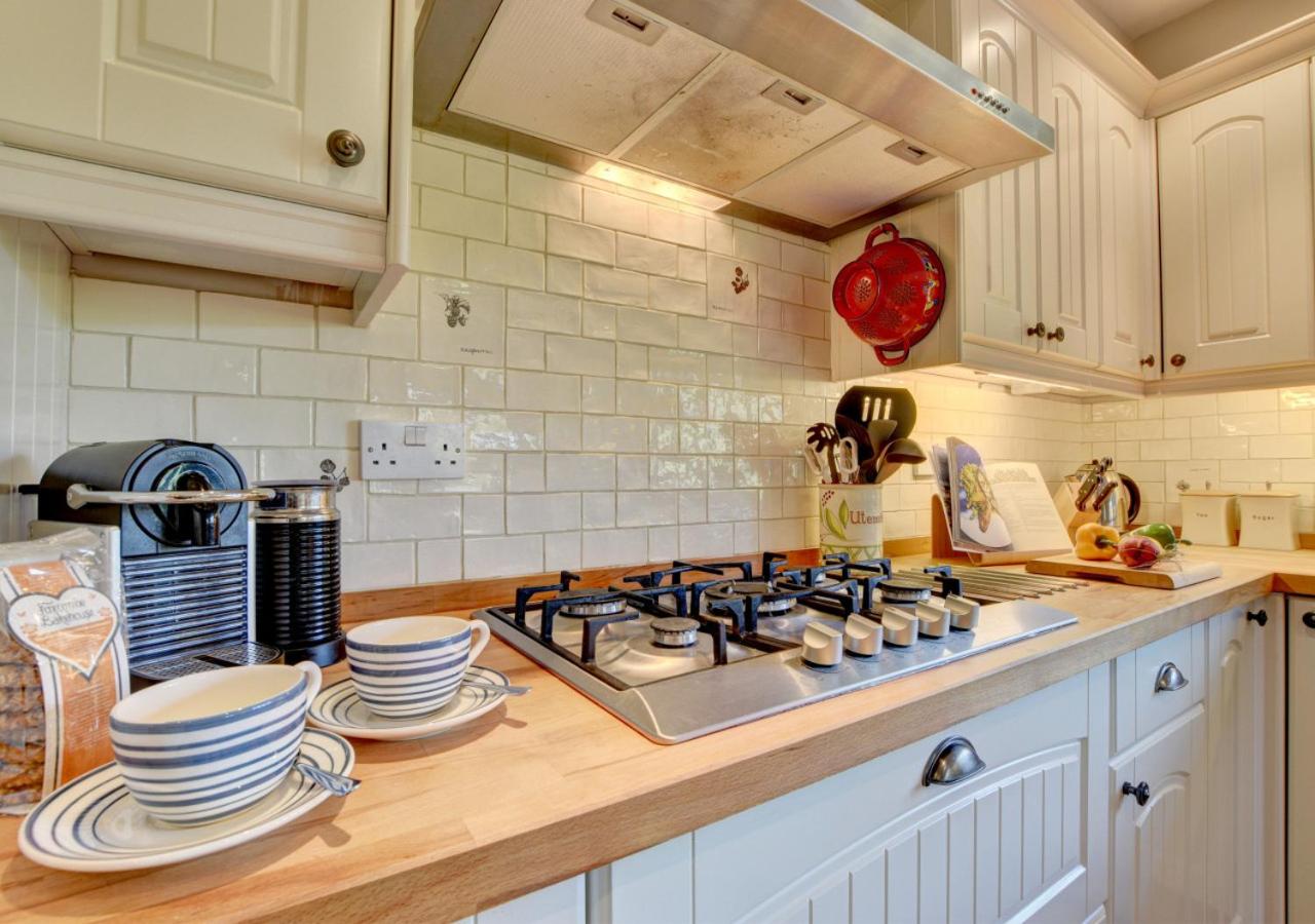 3 Bed in Burrington oc-northc