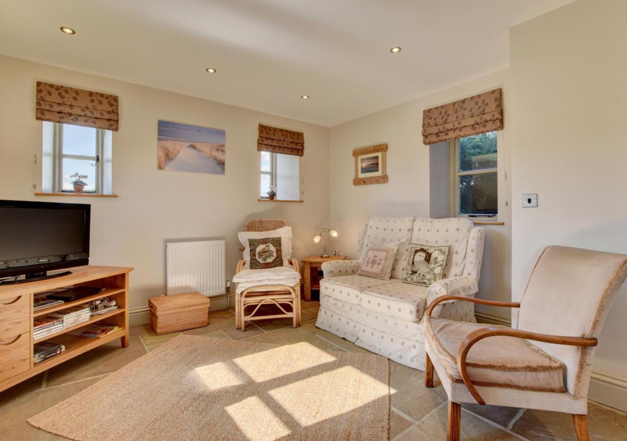 3 Bed in Burrington oc-northc