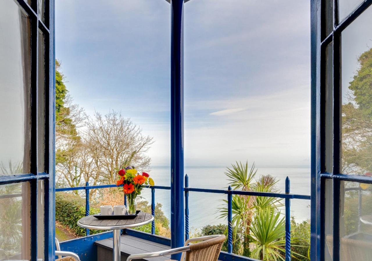 2 Bed in Lynton oc-orange view 3