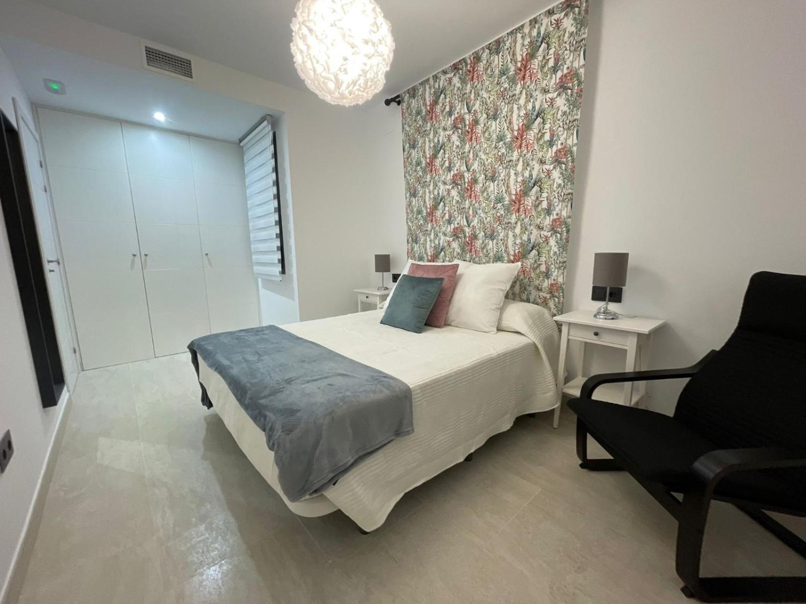 LHOME CÁDIZ