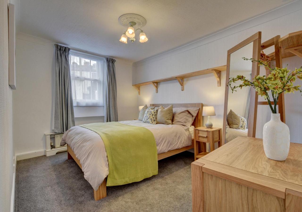 2 Bed in Appledore oc-raleig