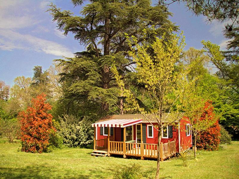 Camping Château du Haget view 3