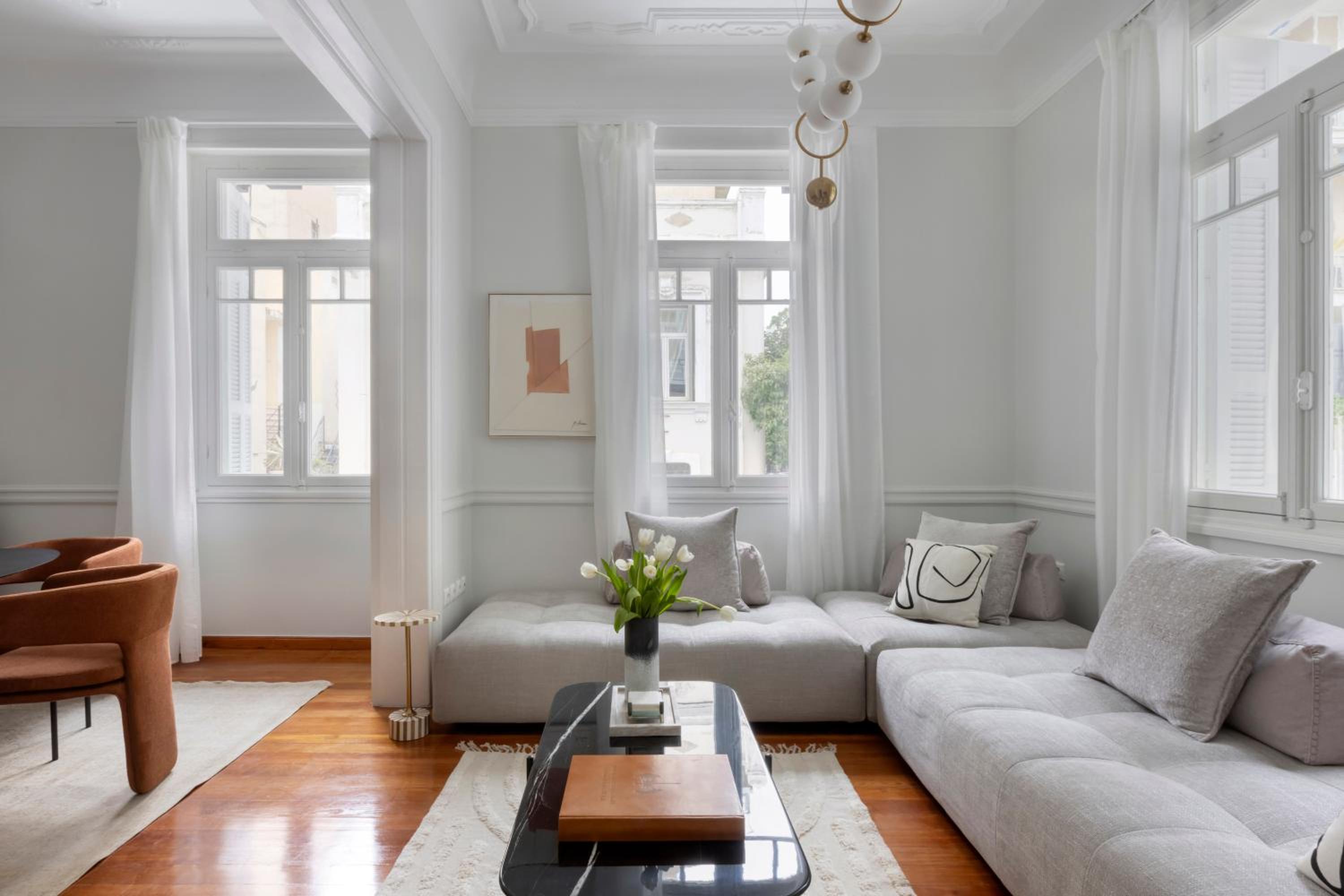 Acropolis Villa 3BR 9ppl 10 minutes Metro&Museum