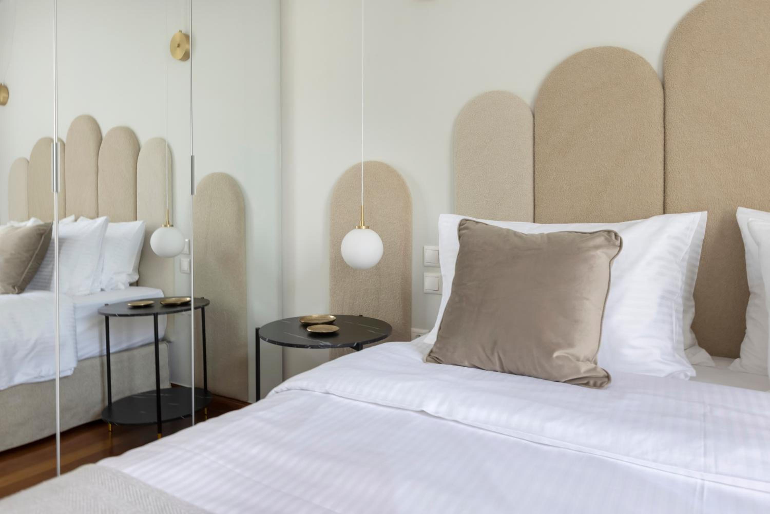 Acropolis Villa 3BR 9ppl 10 minutes Metro&Museum