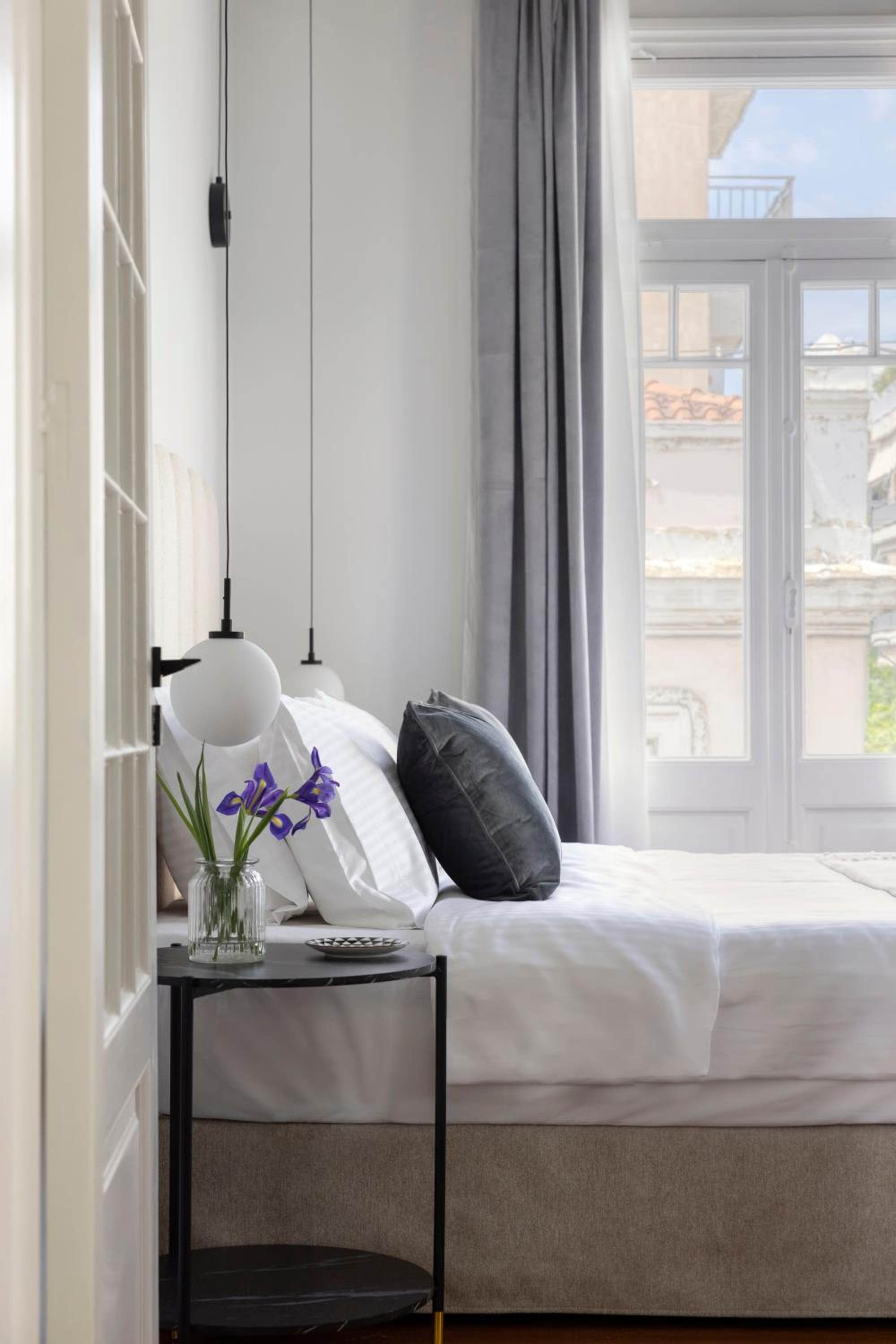 Acropolis Villa 3BR 9ppl 10 minutes Metro&Museum