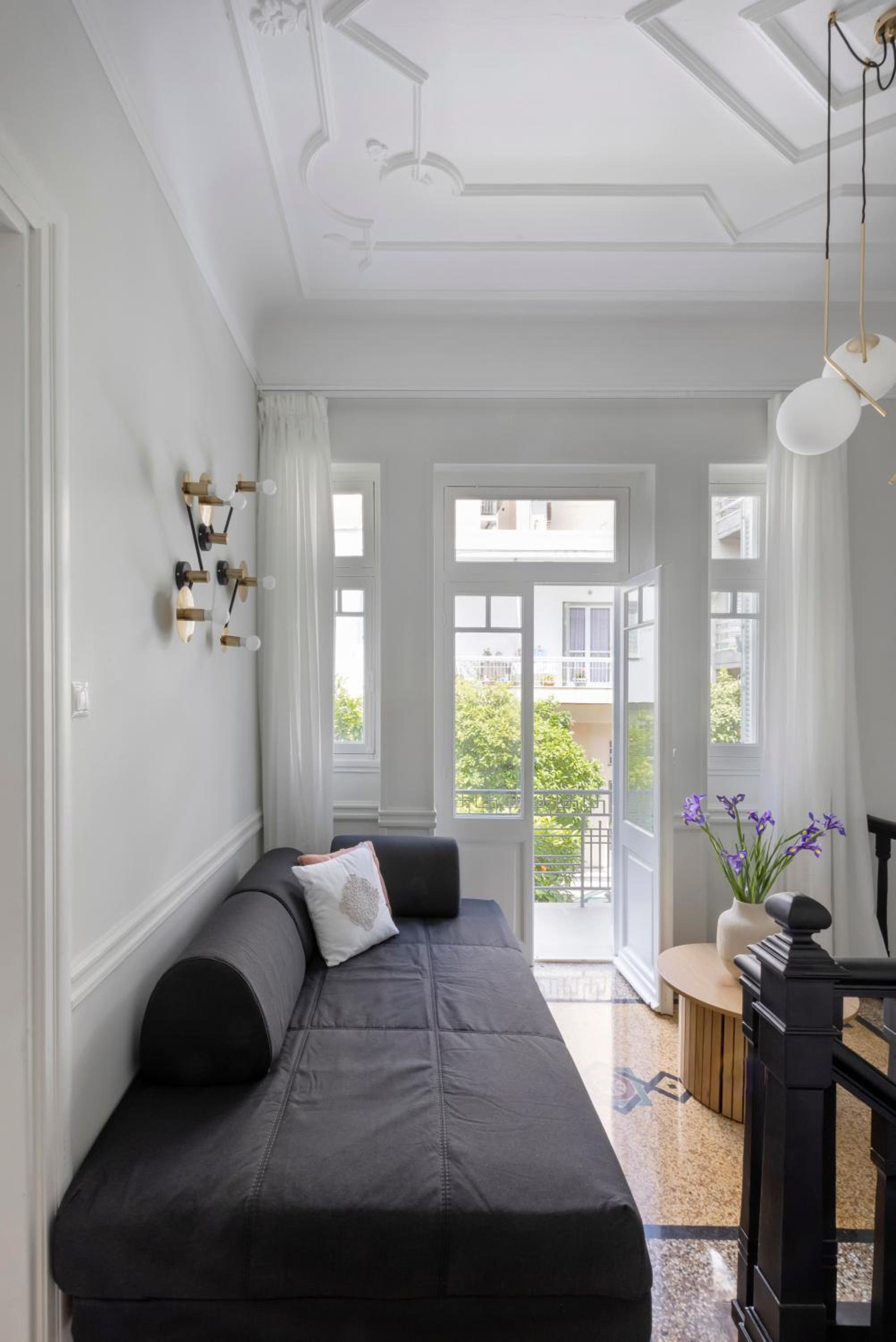 Acropolis Villa 3BR 9ppl 10 minutes Metro&Museum