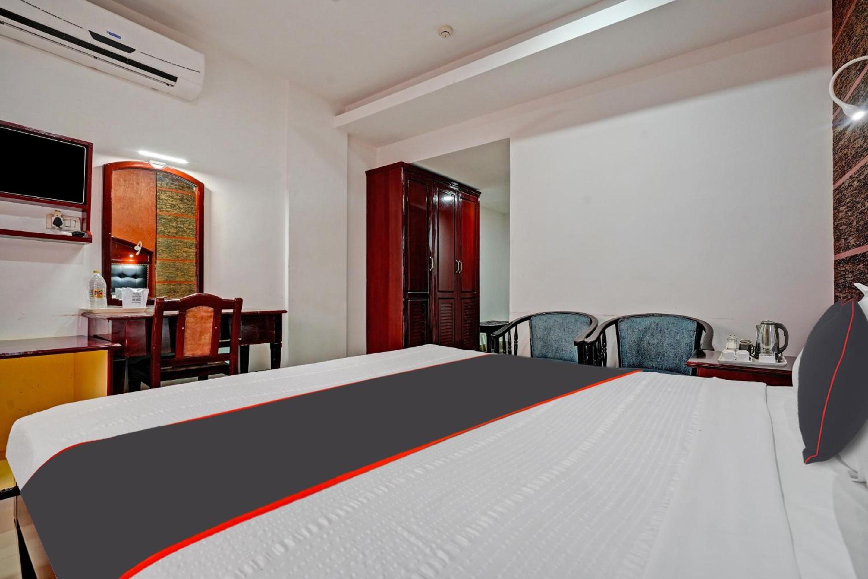 Collection O Chalakudy Hotels