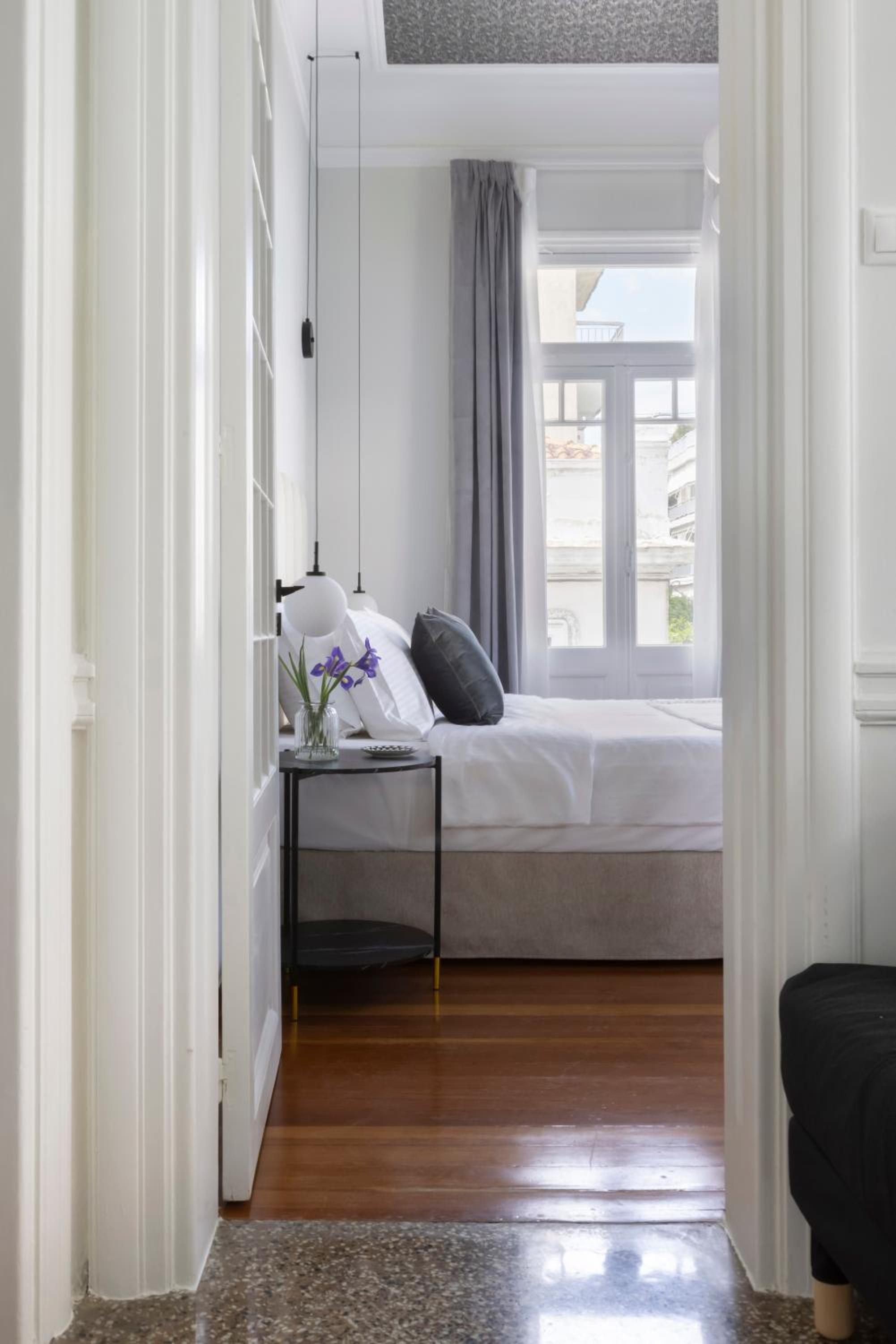 Acropolis Villa 3BR 9ppl 10 minutes Metro&Museum