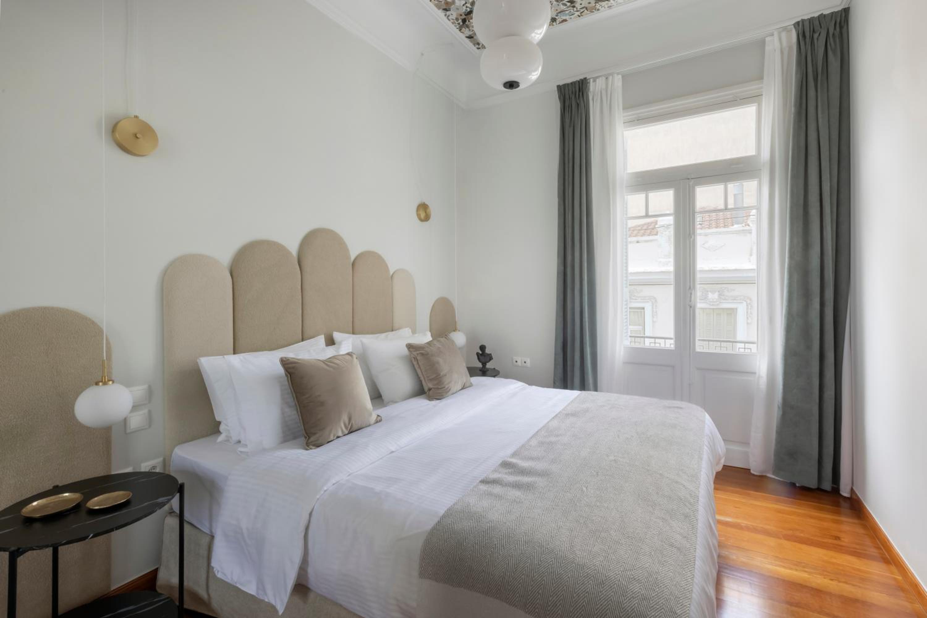 Acropolis Villa 3BR 9ppl 10 minutes Metro&Museum