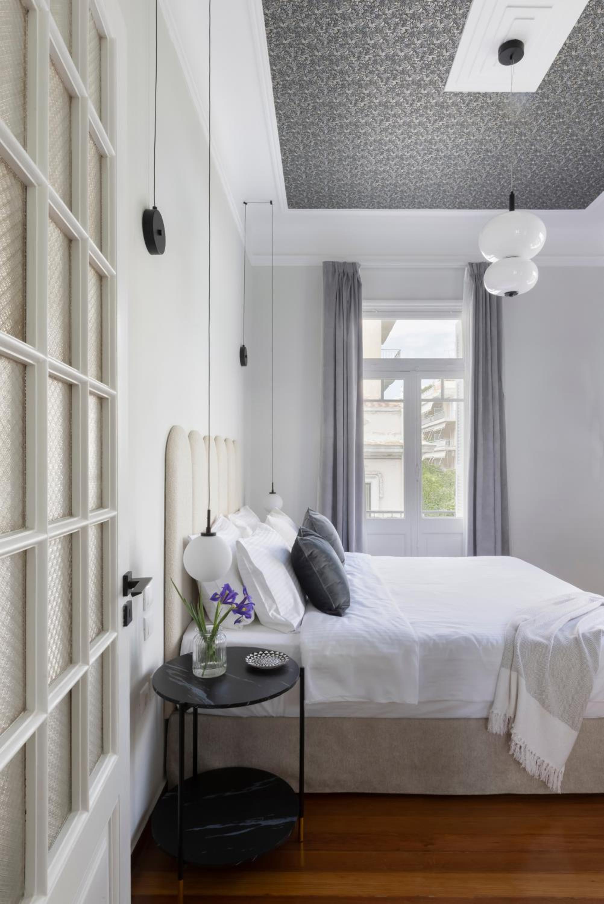 Acropolis Villa 3BR 9ppl 10 minutes Metro&Museum