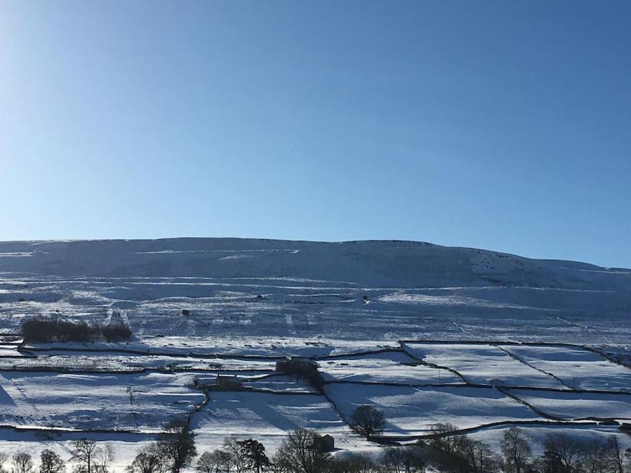 The Byre @ Cow Close - Stay, Rest and Play in the Dales. view 4