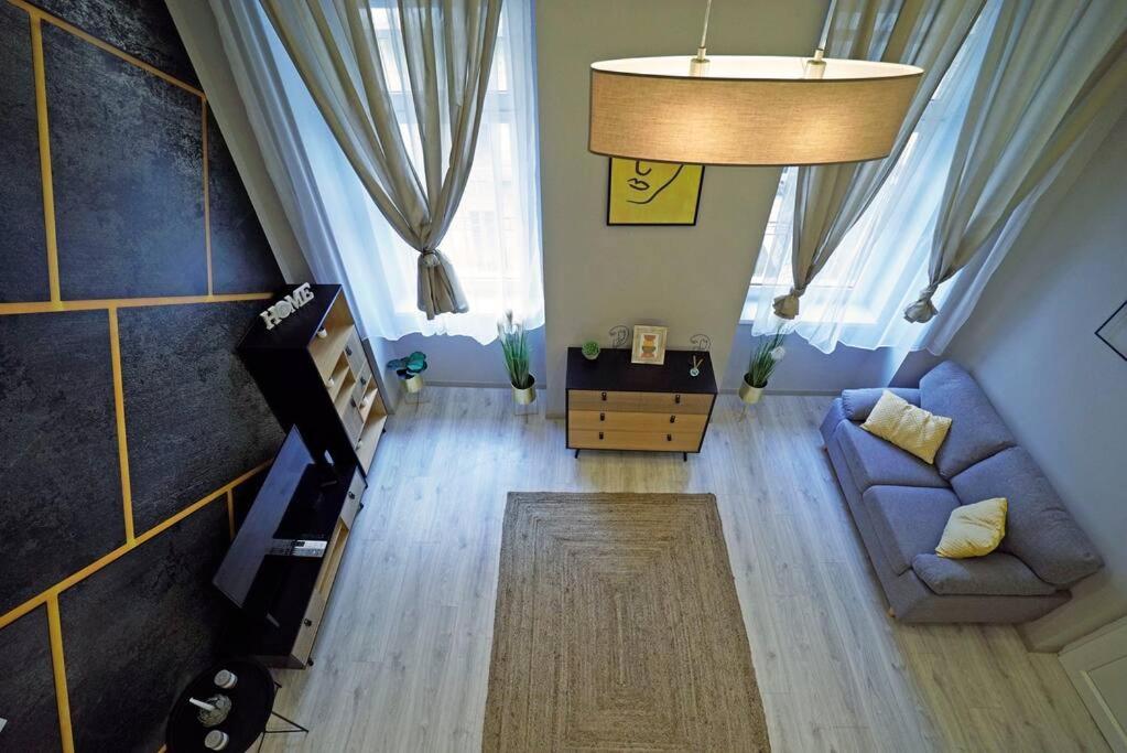 Amber Apartment