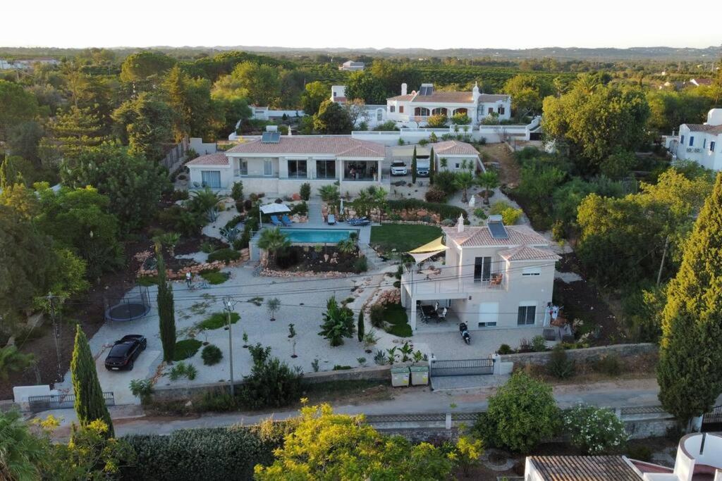 Villa Girassol met zwembad
