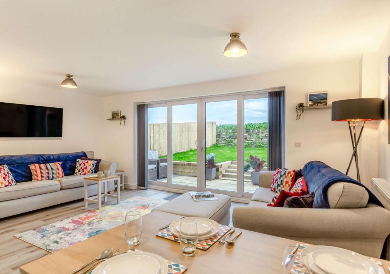 3 Bed in Penrose oc-butcup