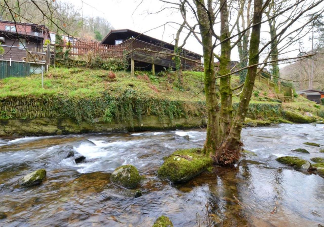 2 Bed in Lynton oc-riverl view 5