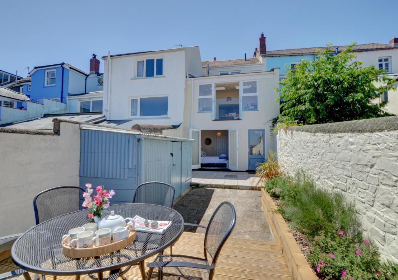 3 Bed in Appledore oc-rockro view 2