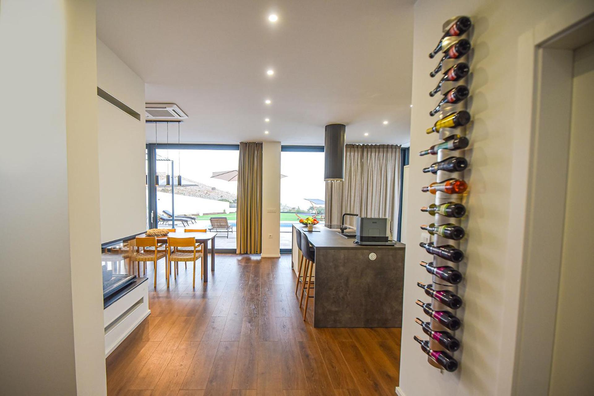Luxury Villa Mika with private pool near Dubrovnik
