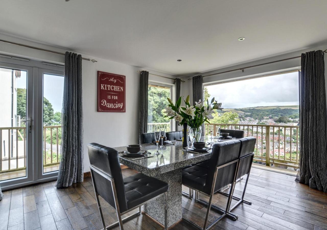 4 Bed in Ilfracombe oc-rockho