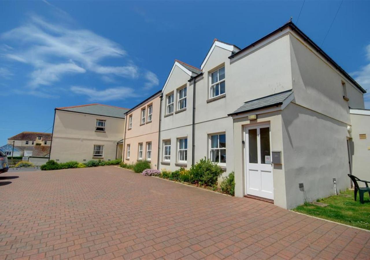 2 Bed in Woolacombe oc-sandd