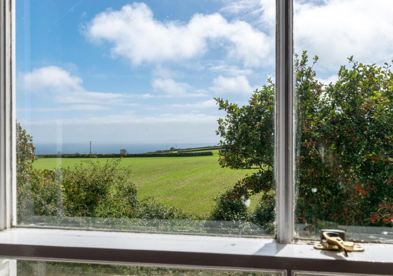 7 Bed in Mousehole oc-boslan
