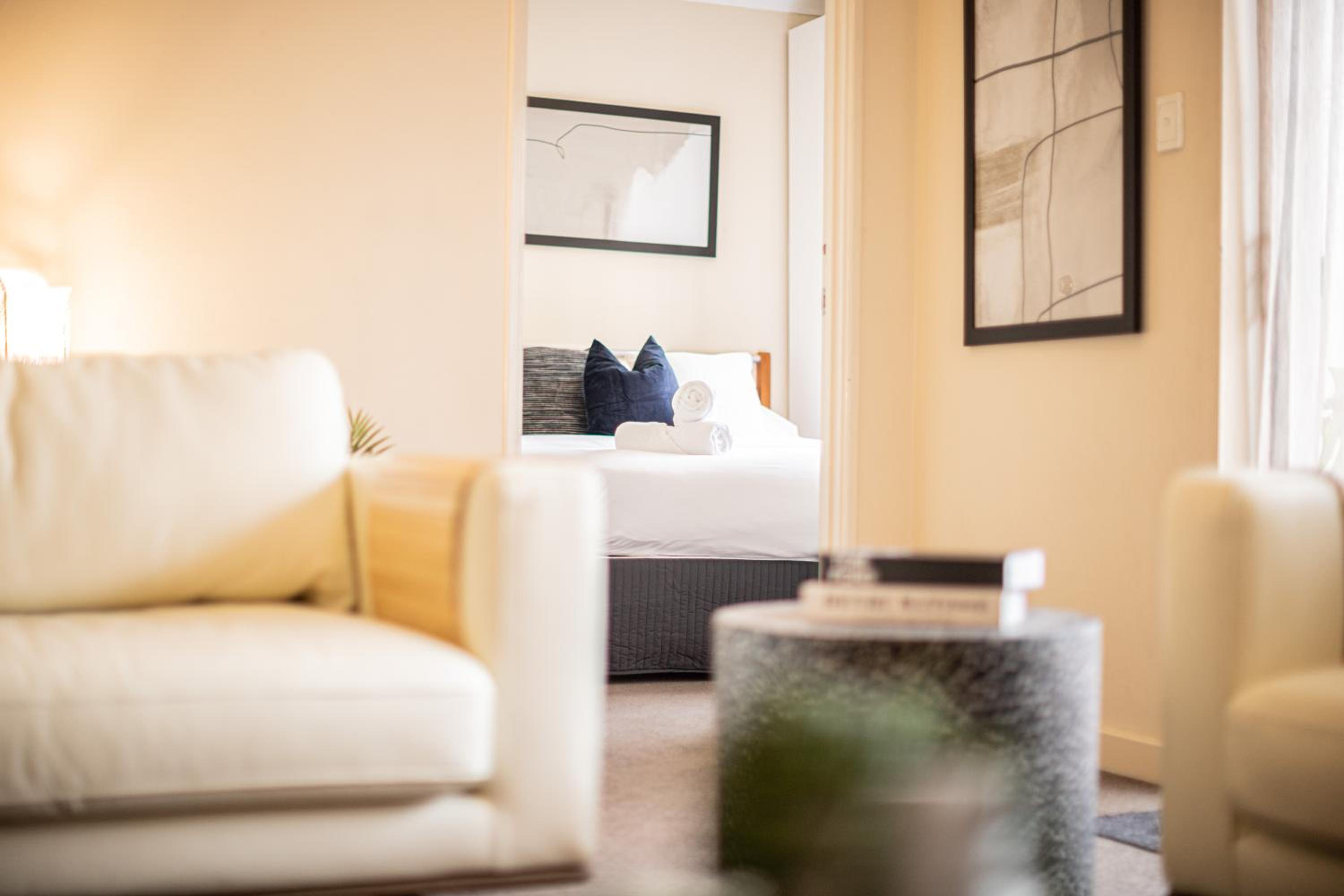 Prime 2BR Suite on Mounts Bay Road