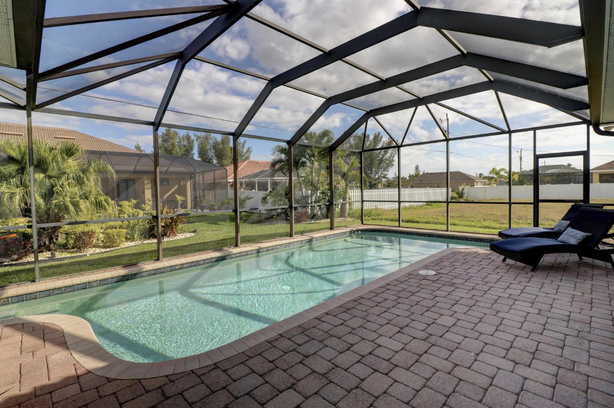 Rejuvenation Villa-luxury Surfside