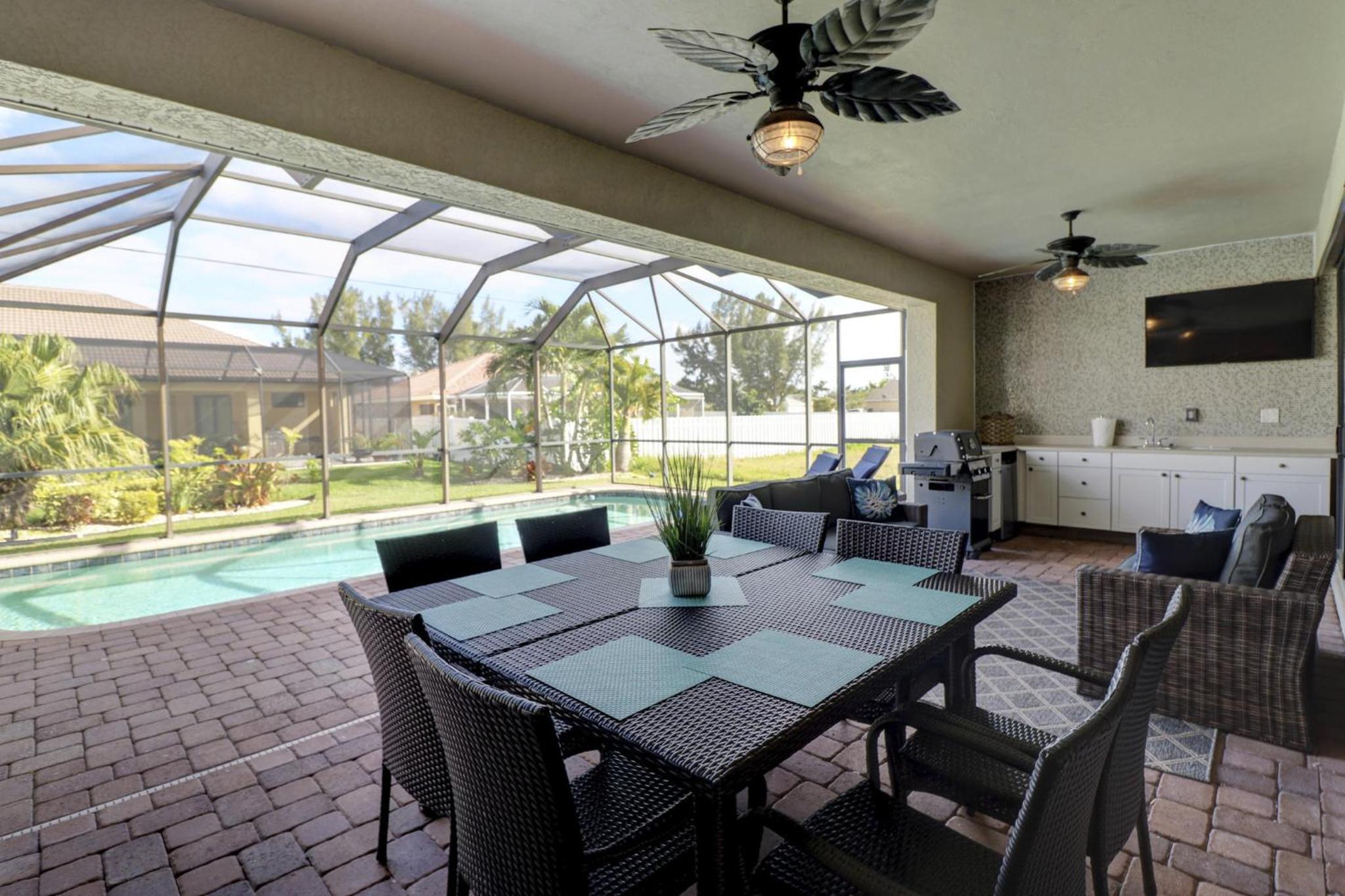 Rejuvenation Villa-luxury Surfside