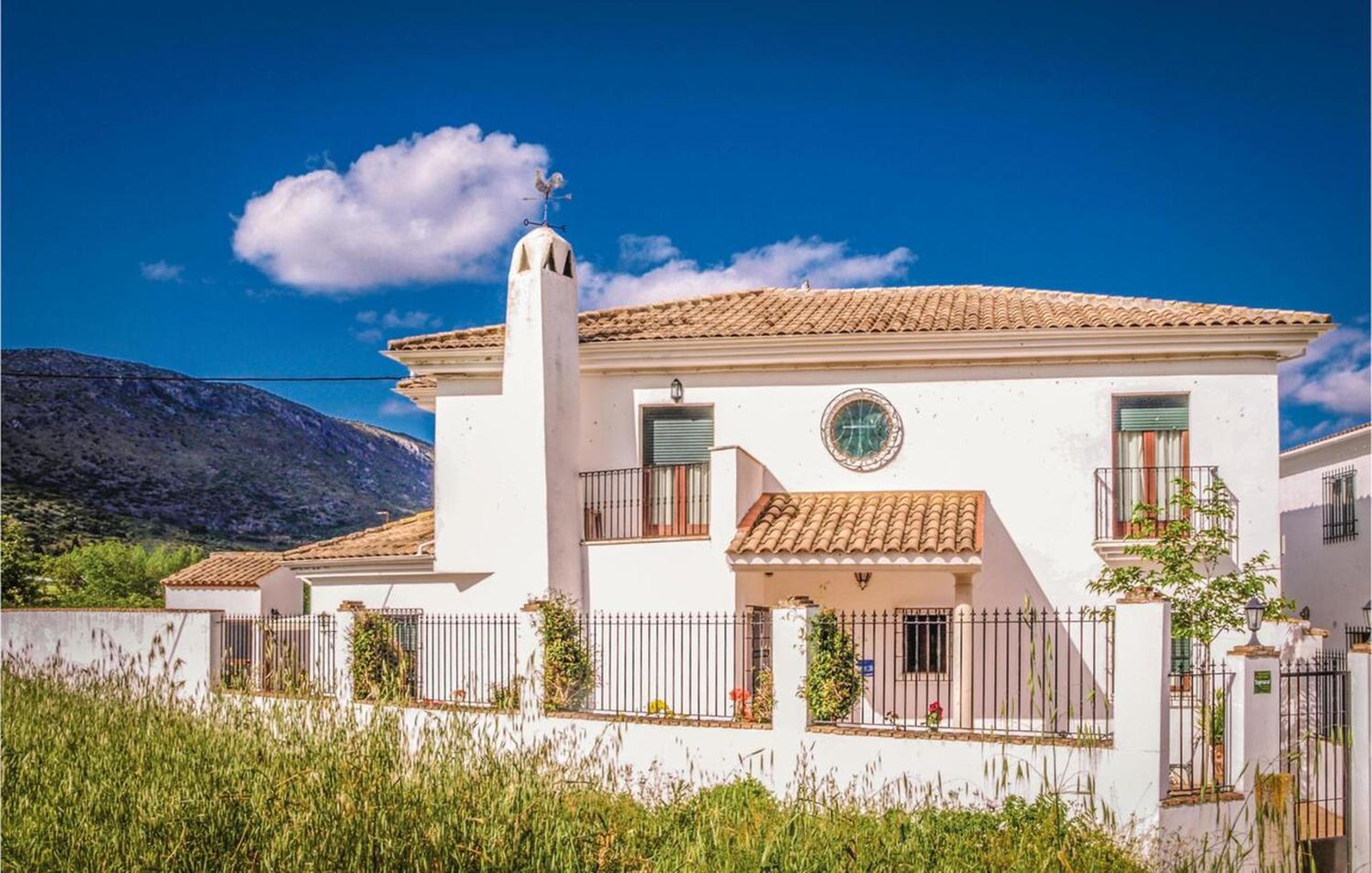 Spacious villa with private pool near Priego de Cordoba
