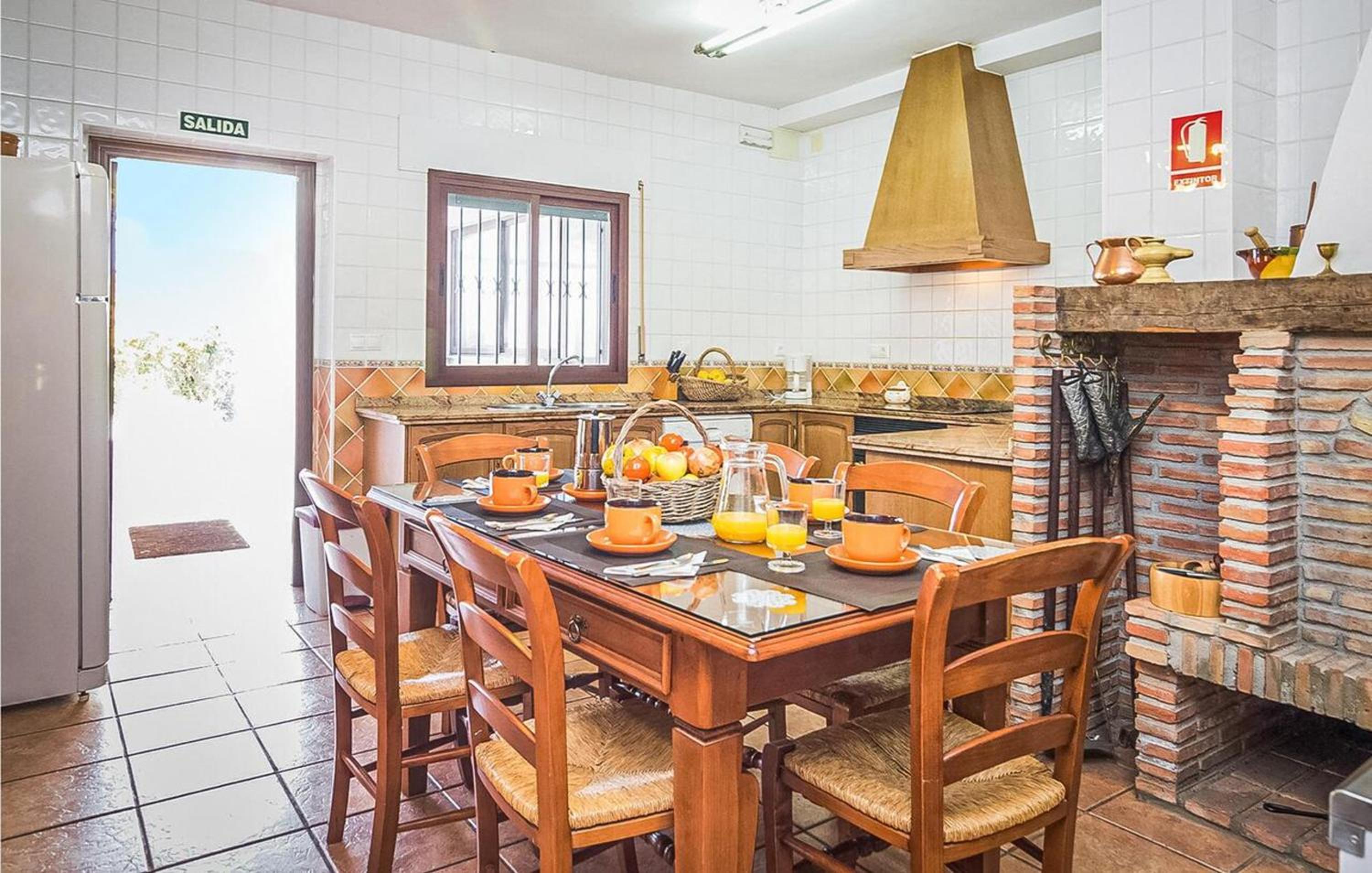 Spacious villa with private pool near Priego de Cordoba