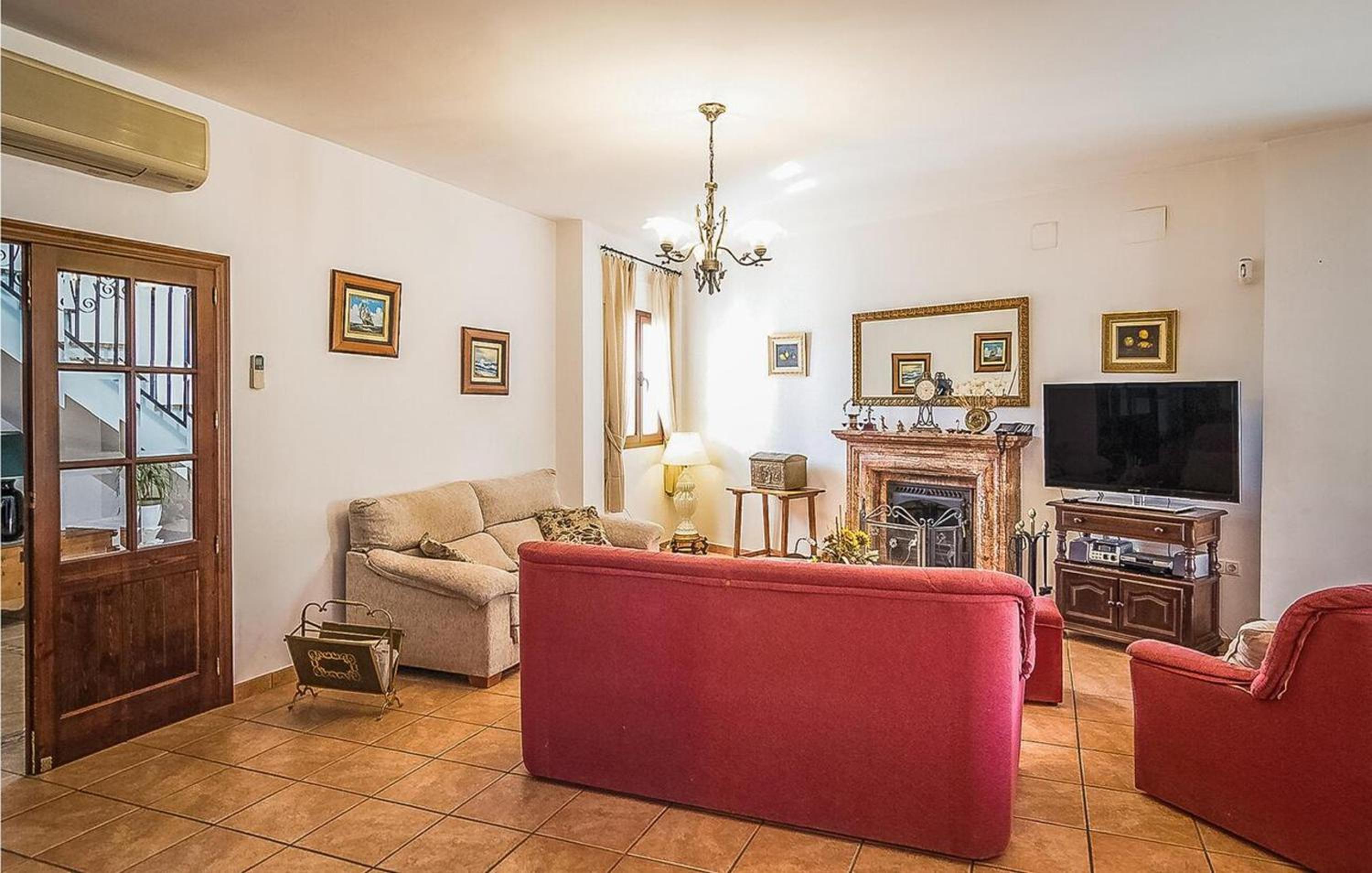 Spacious villa with private pool near Priego de Cordoba