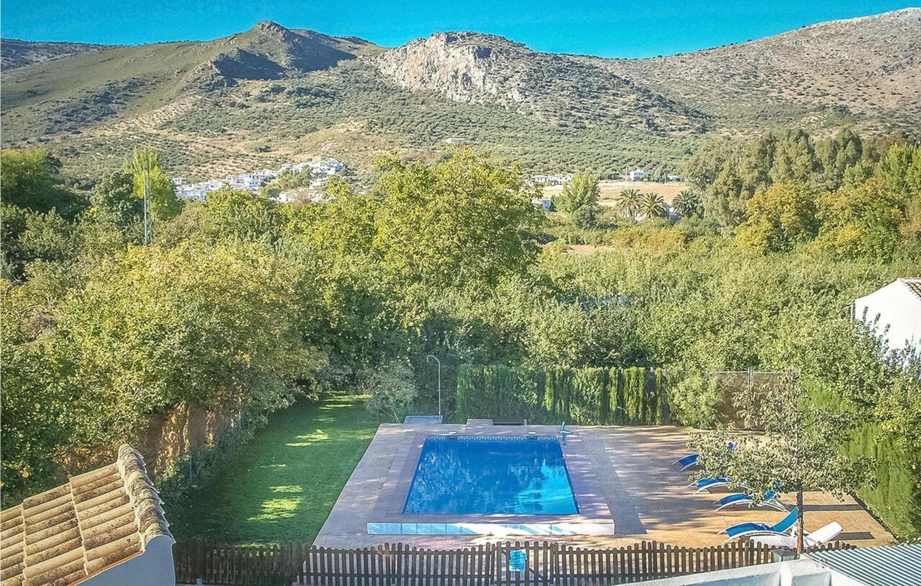 Spacious villa with private pool near Priego de Cordoba
