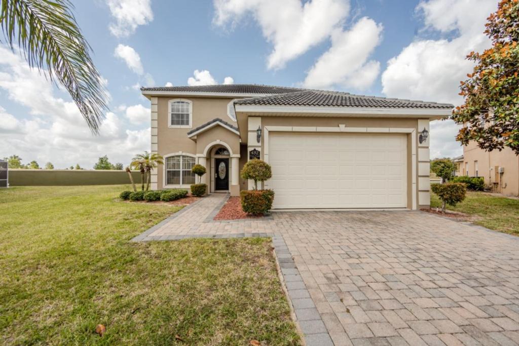 Oasis Villa - Heated Pool And Spa Near Disney view 2