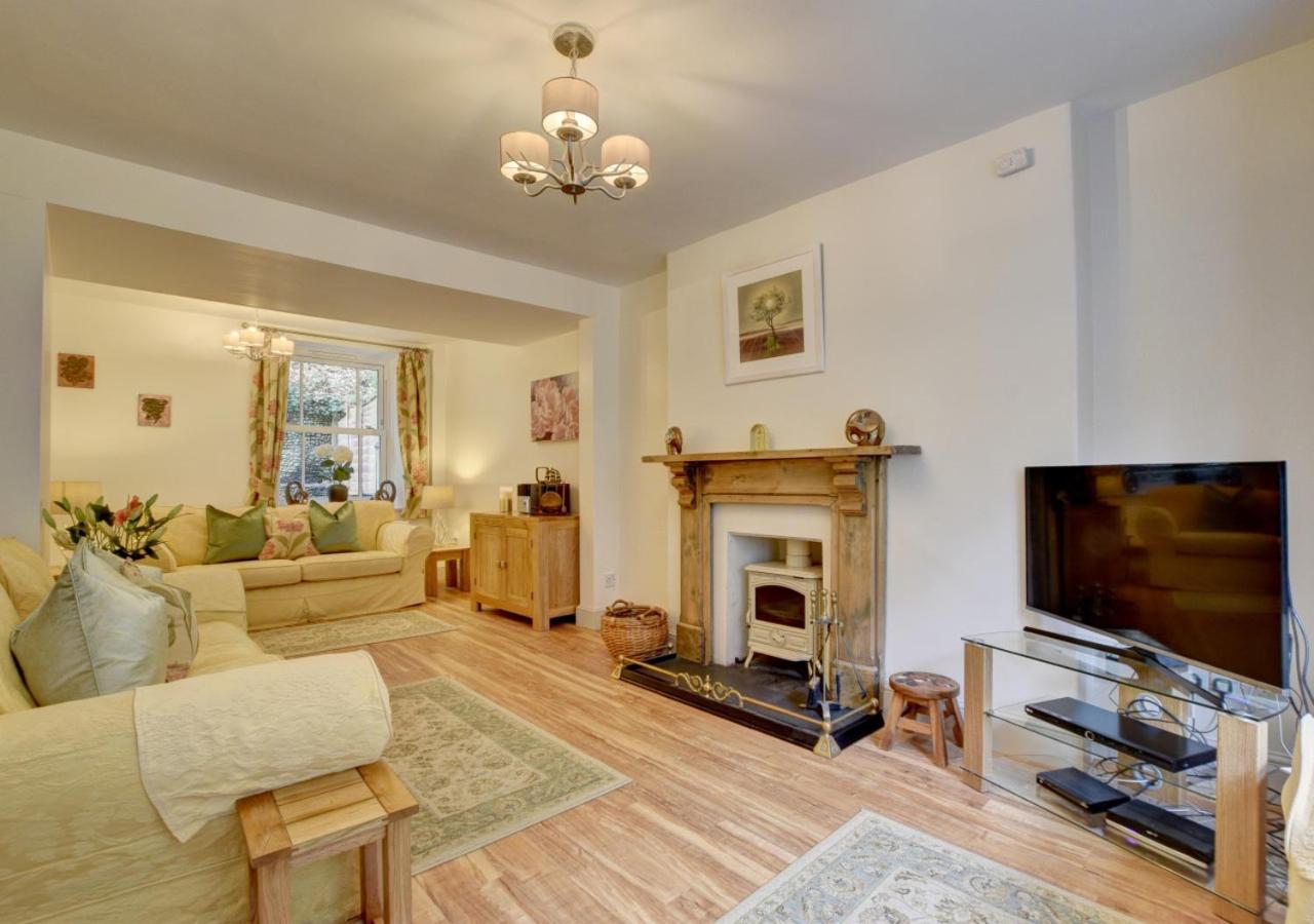 3 Bed in Lynmouth oc-summer