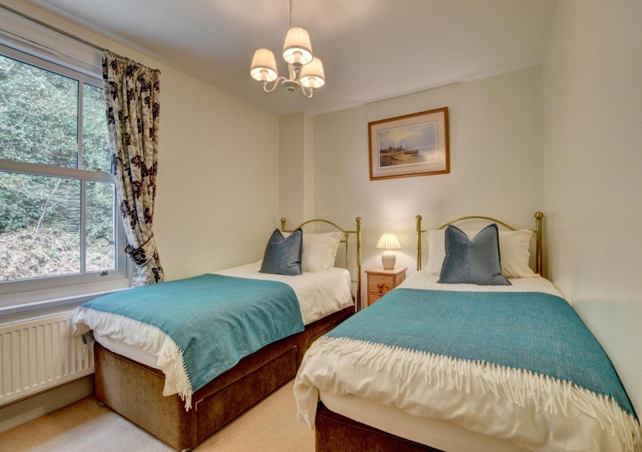 3 Bed in Lynmouth oc-summer