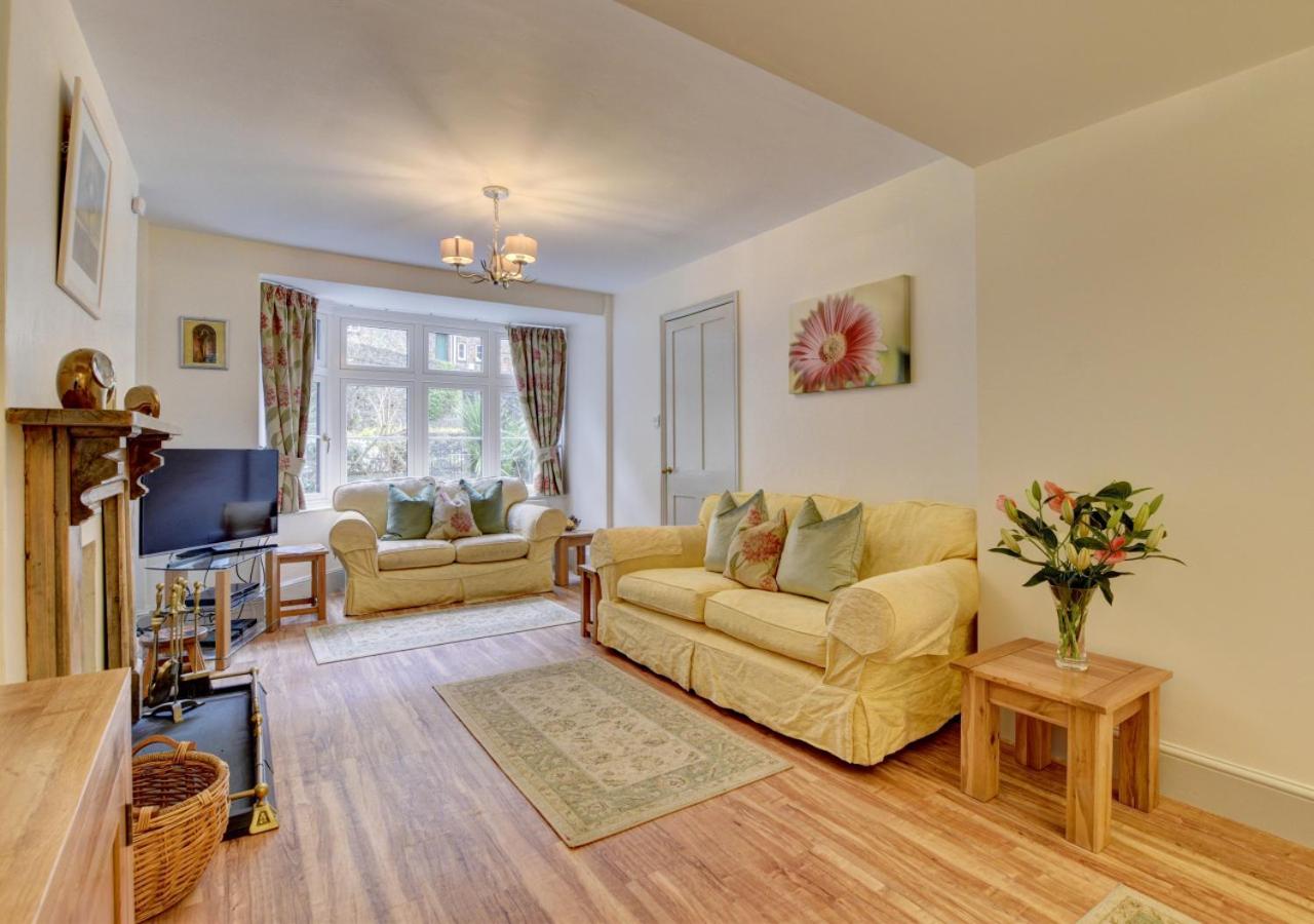 3 Bed in Lynmouth oc-summer