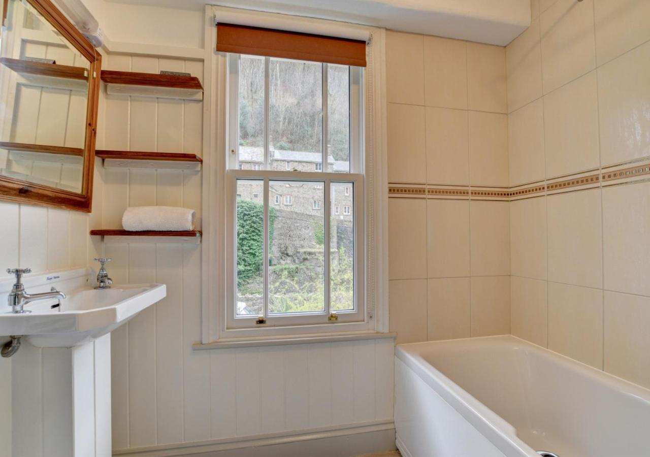 3 Bed in Lynmouth oc-summer