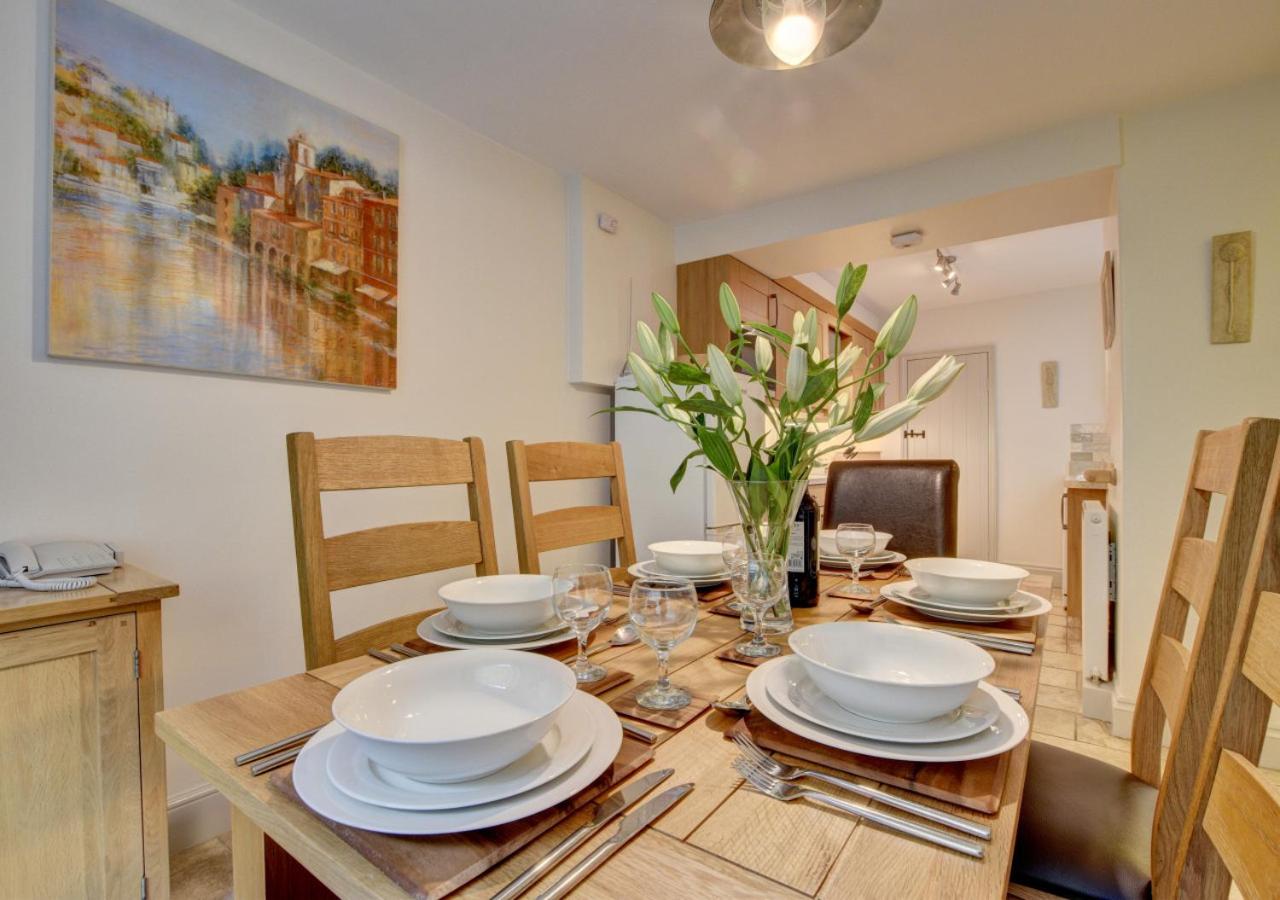 3 Bed in Lynmouth oc-summer